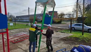 Установка детской площадки